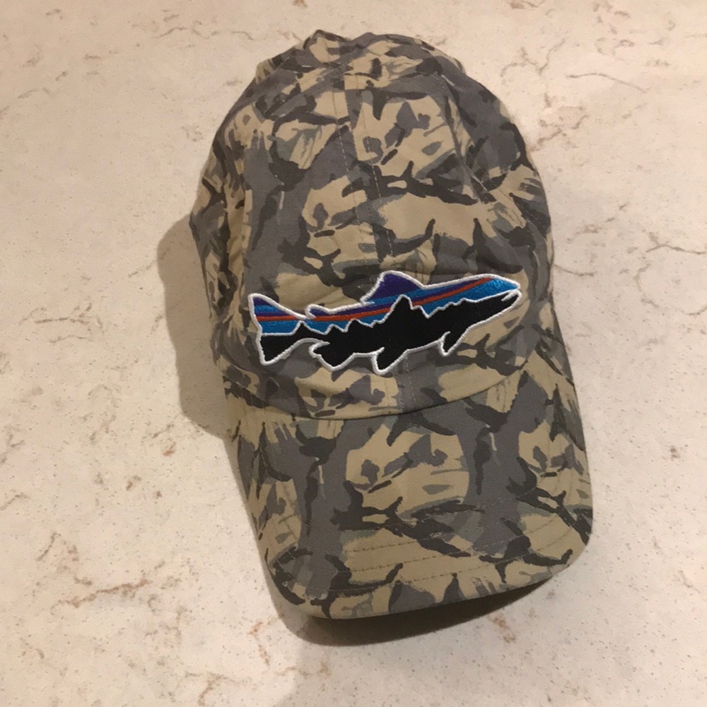 Patagonia camo Fitz Roy trout hat with snap back